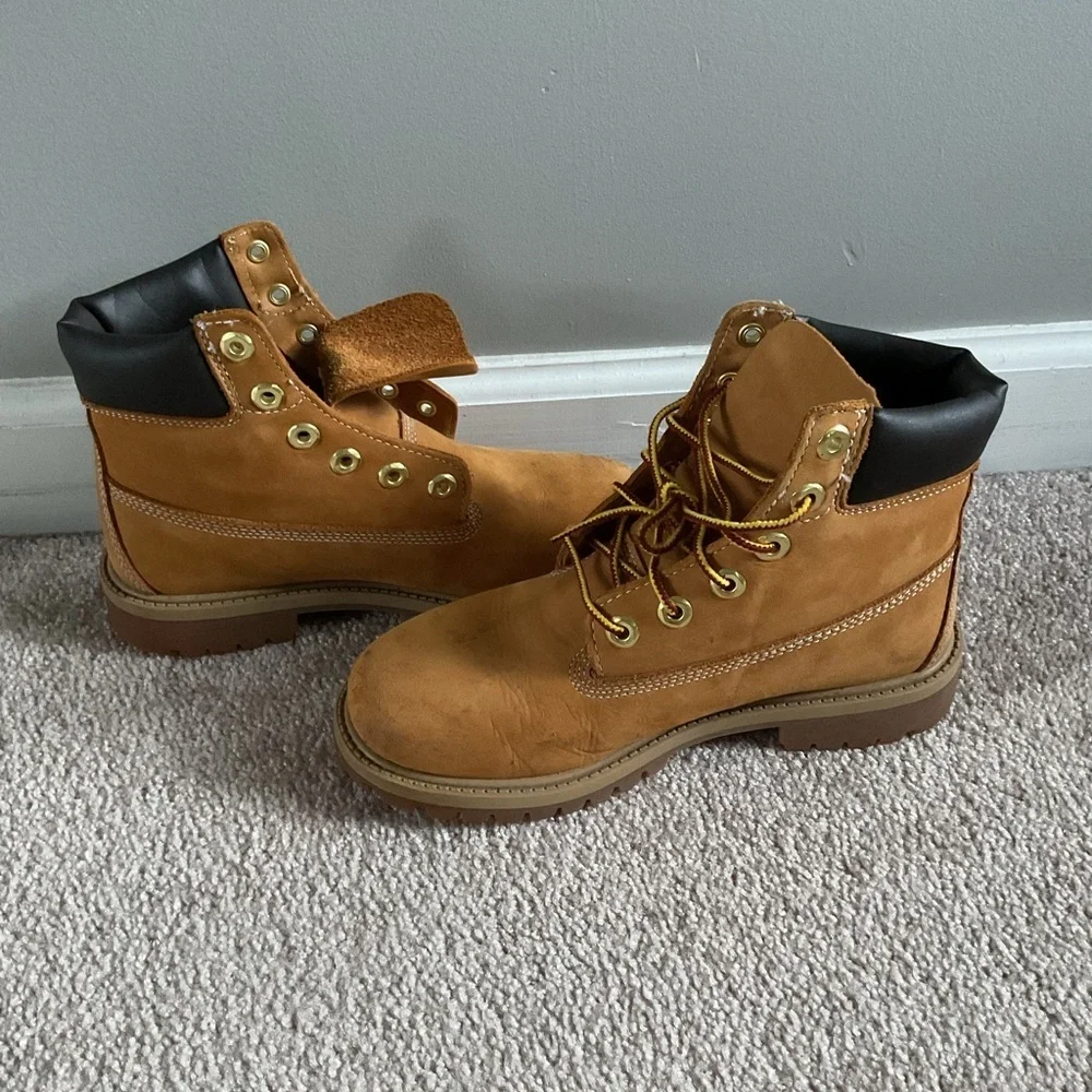 Timberland Tan Leather Boots